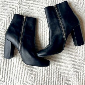 Steve Madden black leather pixie bootie
